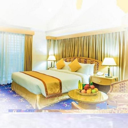Hotel Lake Castle - Parkview Dhaka Extérieur photo