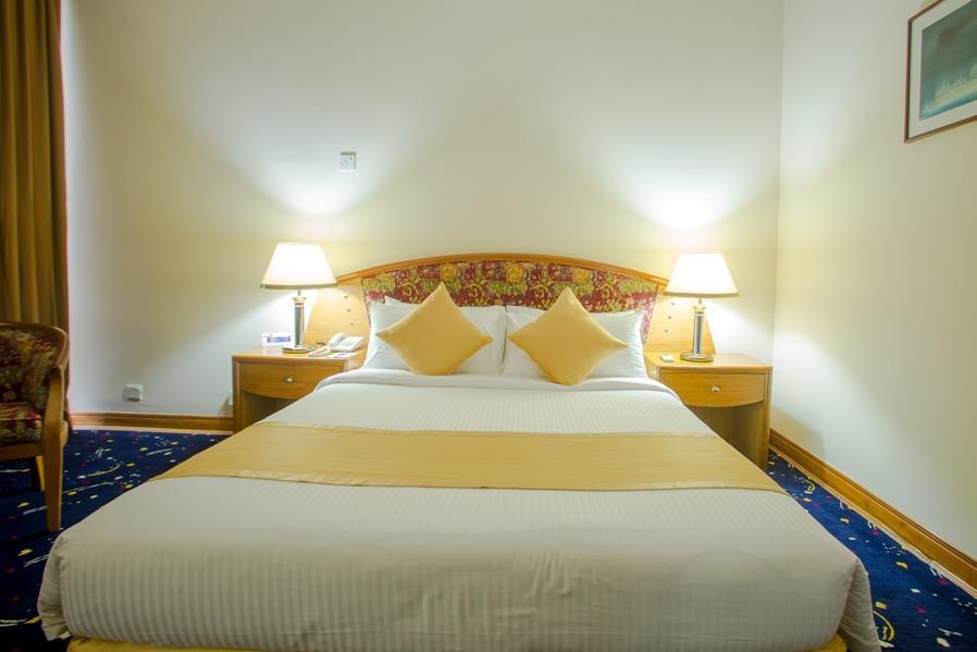 Hotel Lake Castle - Parkview Dhaka Extérieur photo
