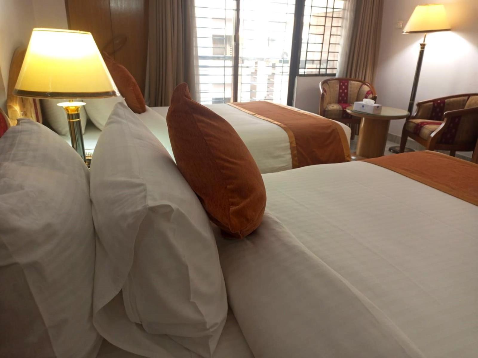 Hotel Lake Castle - Parkview Dhaka Extérieur photo
